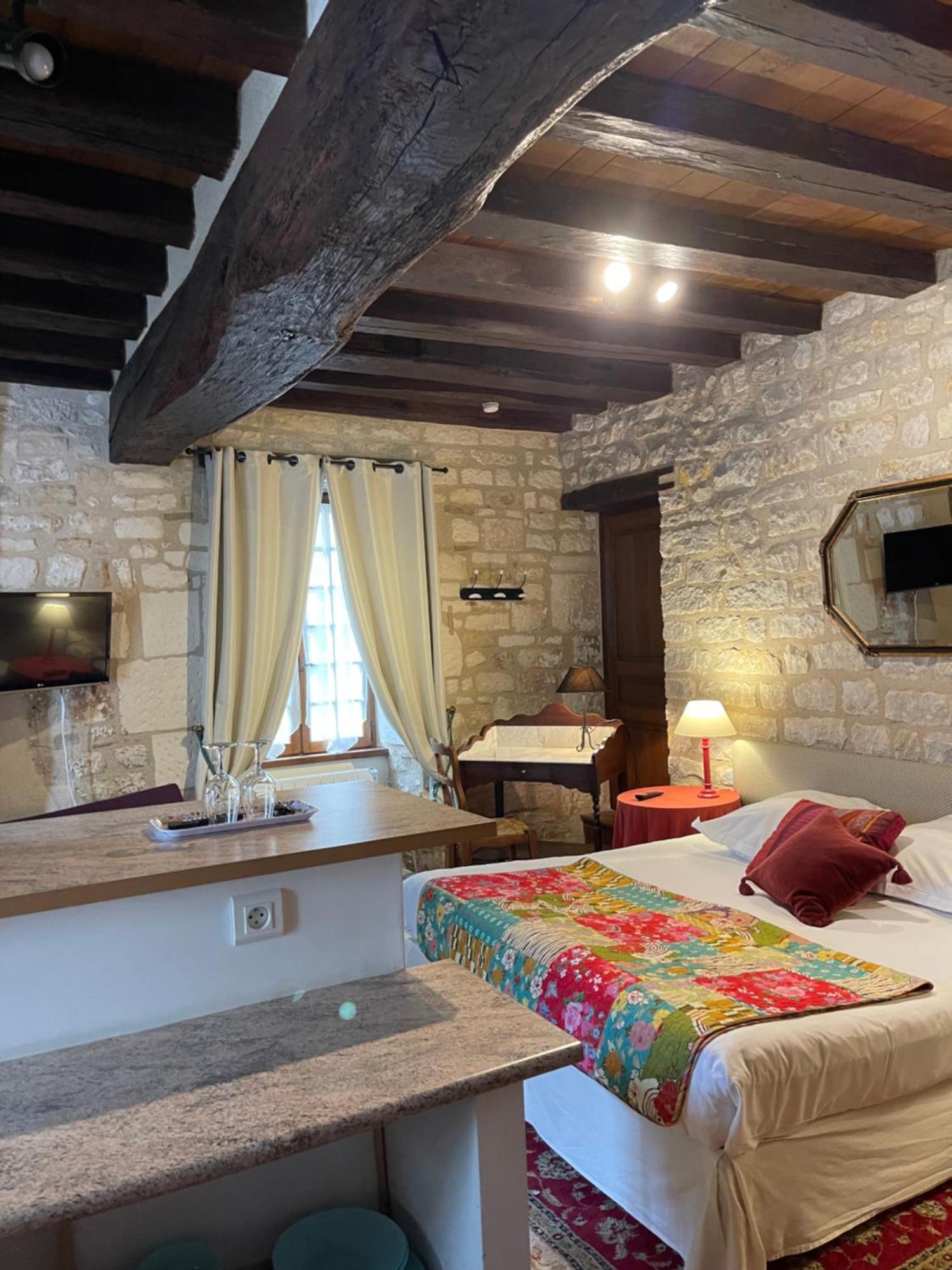 La Maison D'Alienor - Gites De Caractere A Chablis - 89 Zewnętrze zdjęcie